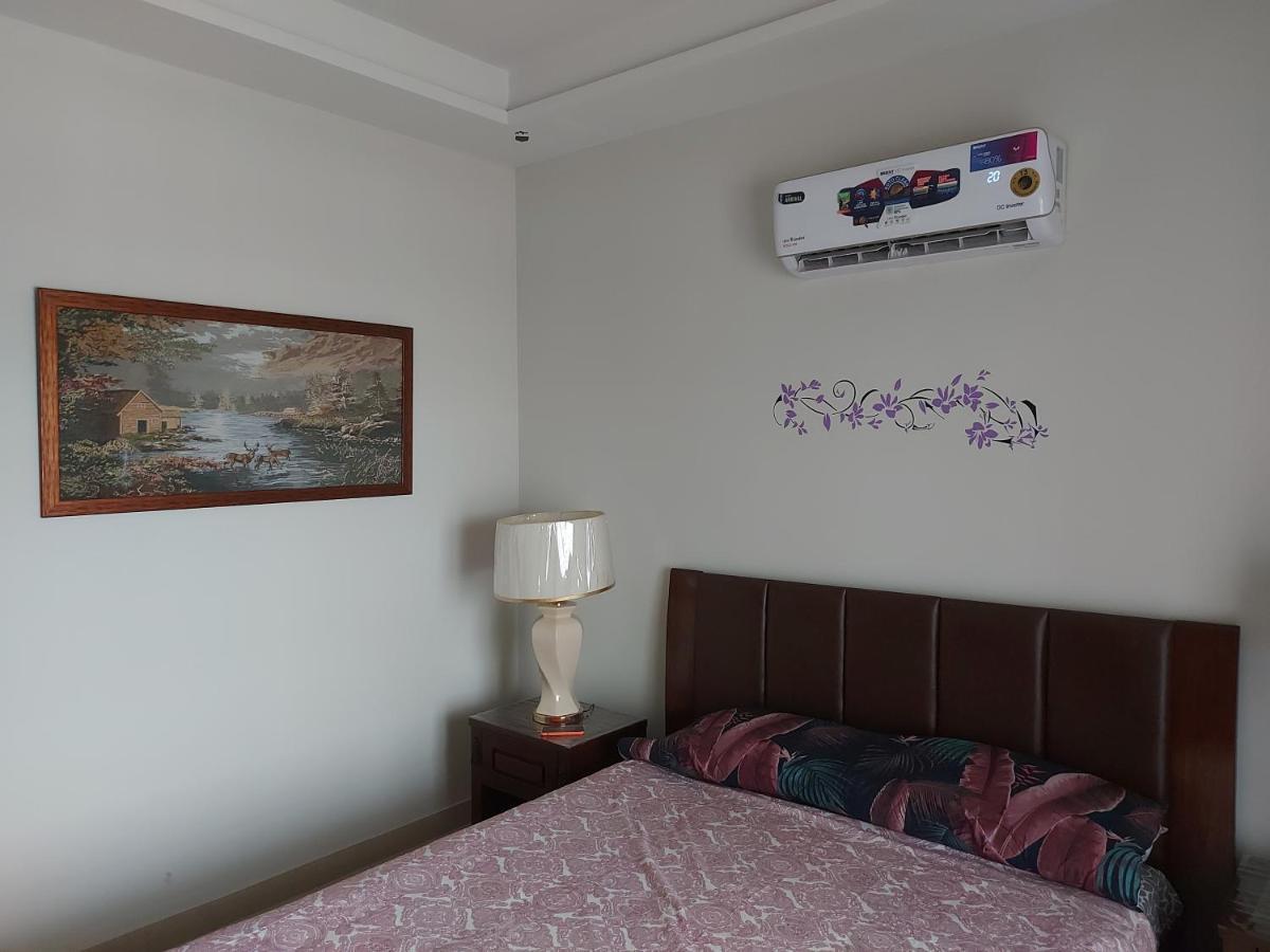 The River View Apartment Rawalpindi Luaran gambar