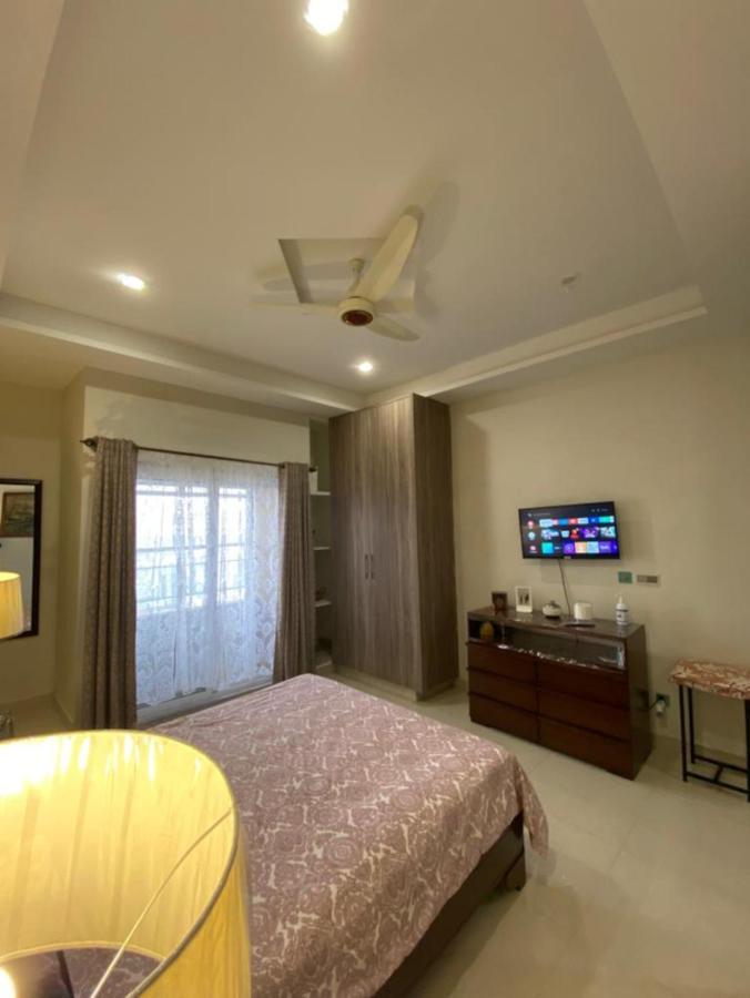 The River View Apartment Rawalpindi Luaran gambar